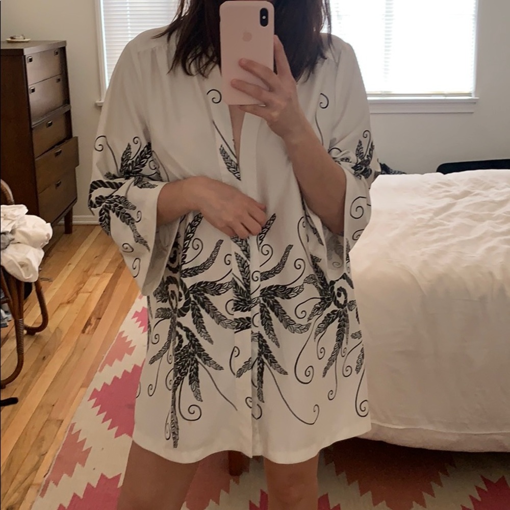Vintage Black & White Kimono